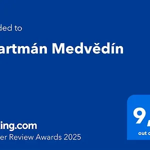 https://apt-apartman-medvedin.spindleruvmlyn-hotels.com